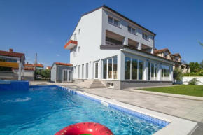 9 bedroom villa in Medulin